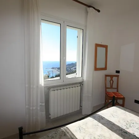 Il Giardino Sul Mare 因佩里亚